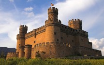 Замок Мансанарес эль-Реал